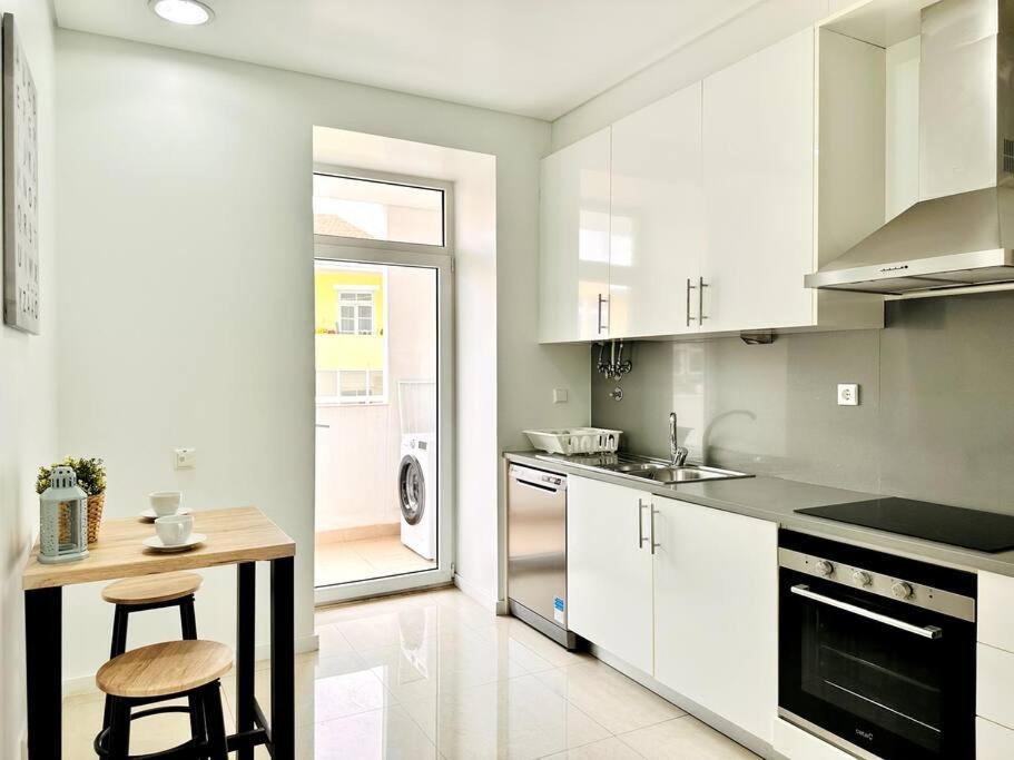 Lucky Alameda Apartment Lisboa Екстериор снимка